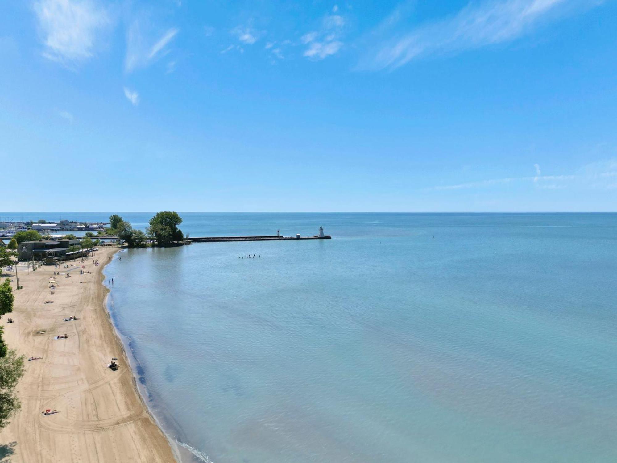 Luxe Lodges On Lake Erie بورت دوفير المظهر الخارجي الصورة